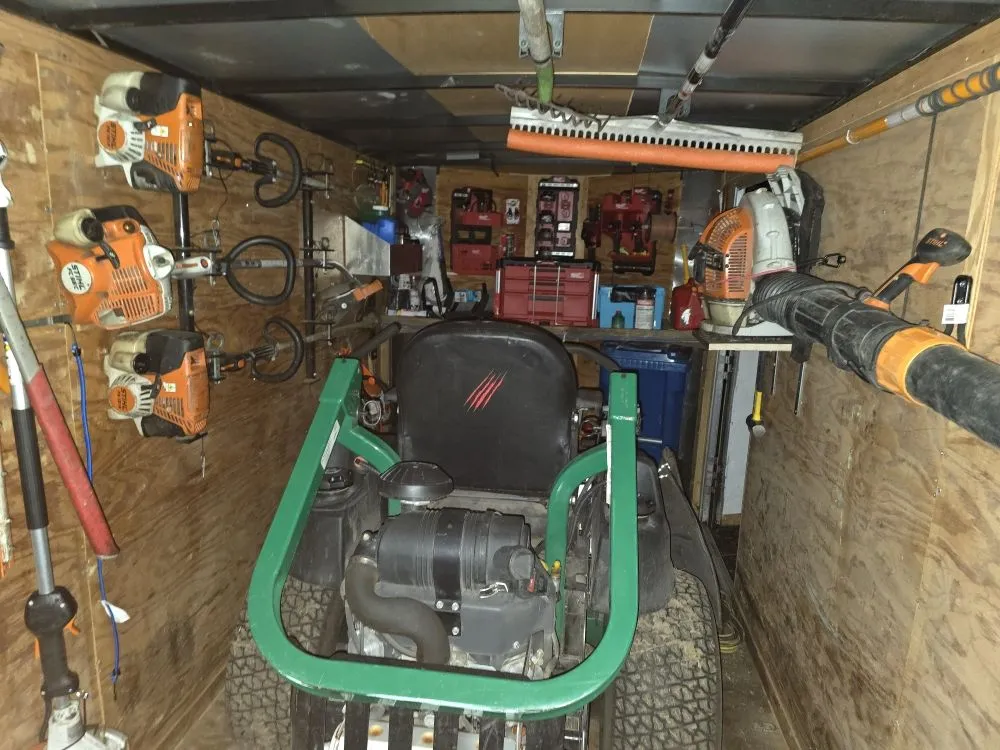 Top-rated lawn care service for beautiful yards in Fayetteville, NC by Southern Lawn Care