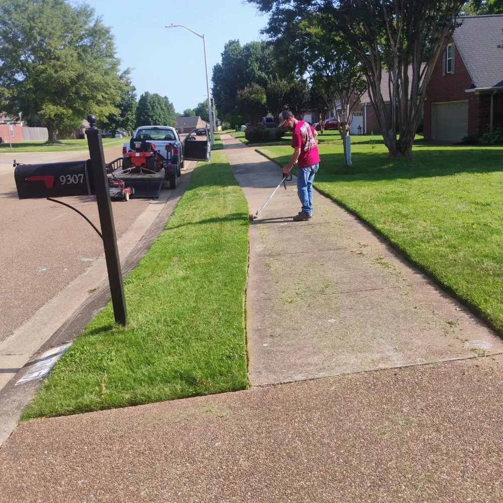 Local lawn care service in Olive Branch, MS - Southern Lawn Care