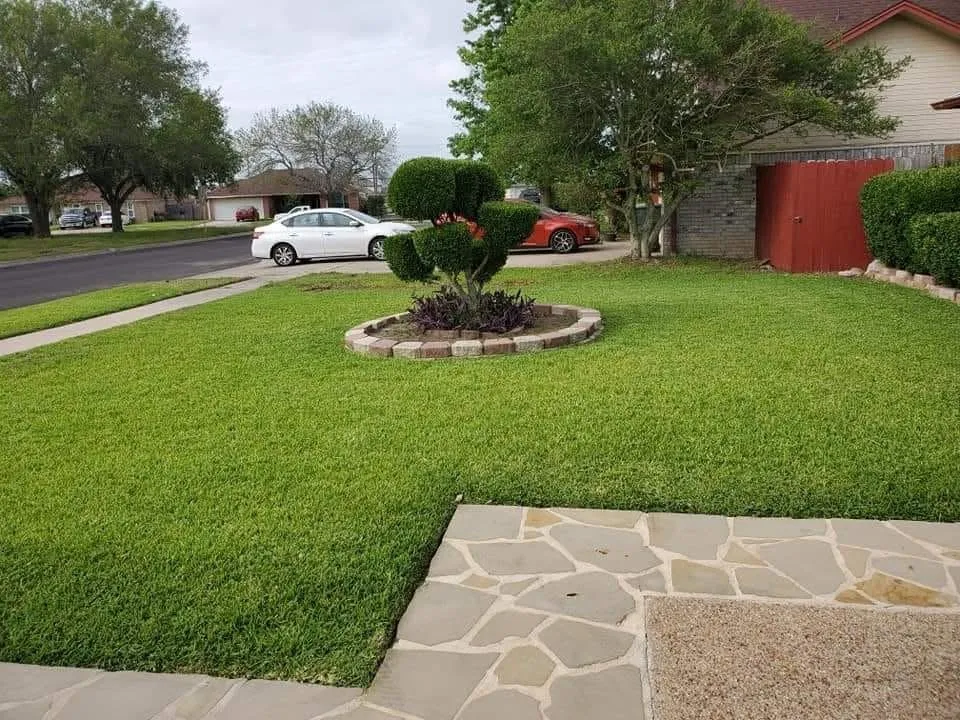 Expert garden landscaping experts serving Killeen, TX - Southern Lawns
