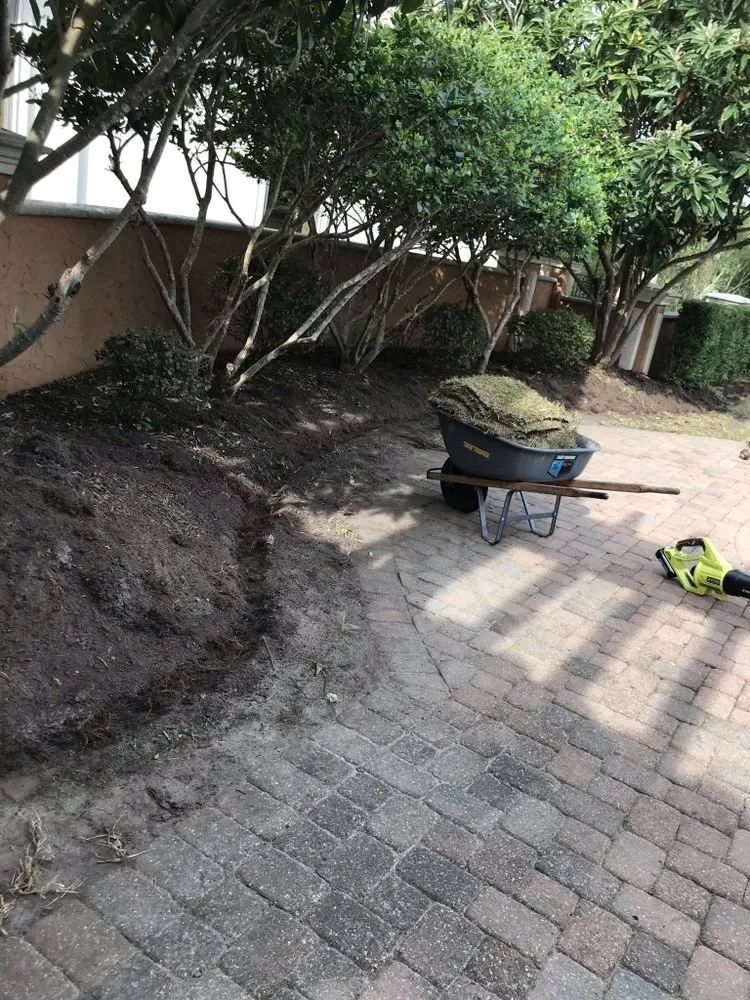 Top-rated yard cleanup service in Oak Ridge, NC by Southern Lawns Maintenance and Care