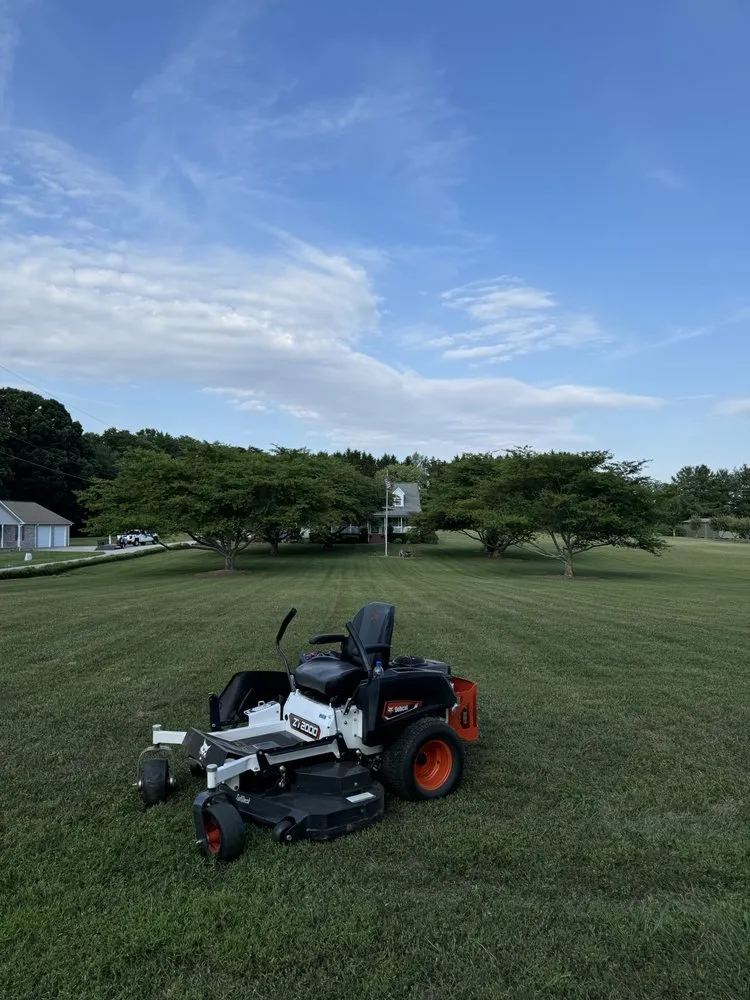 Affordable yard cleanup service experts serving Oak Ridge, NC - Southern Lawns Maintenance and Care