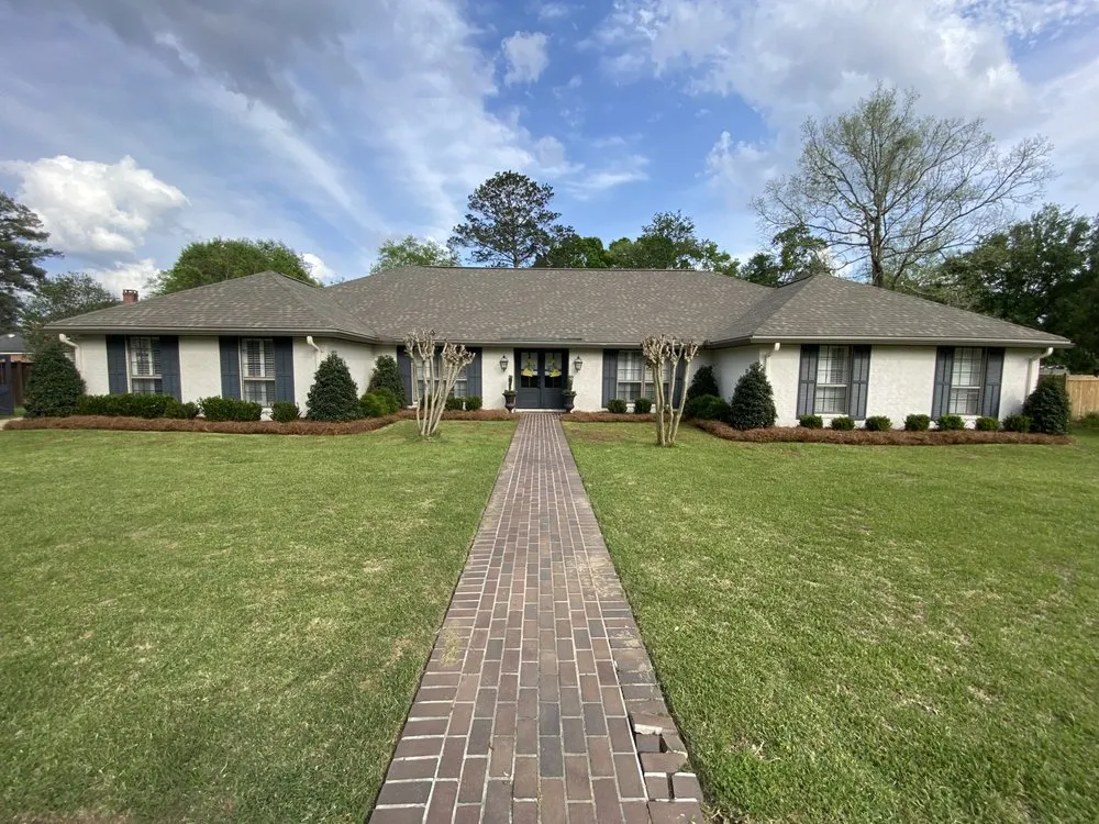 Trusted landscaping services in Hattiesburg, MS - Southern Leaf