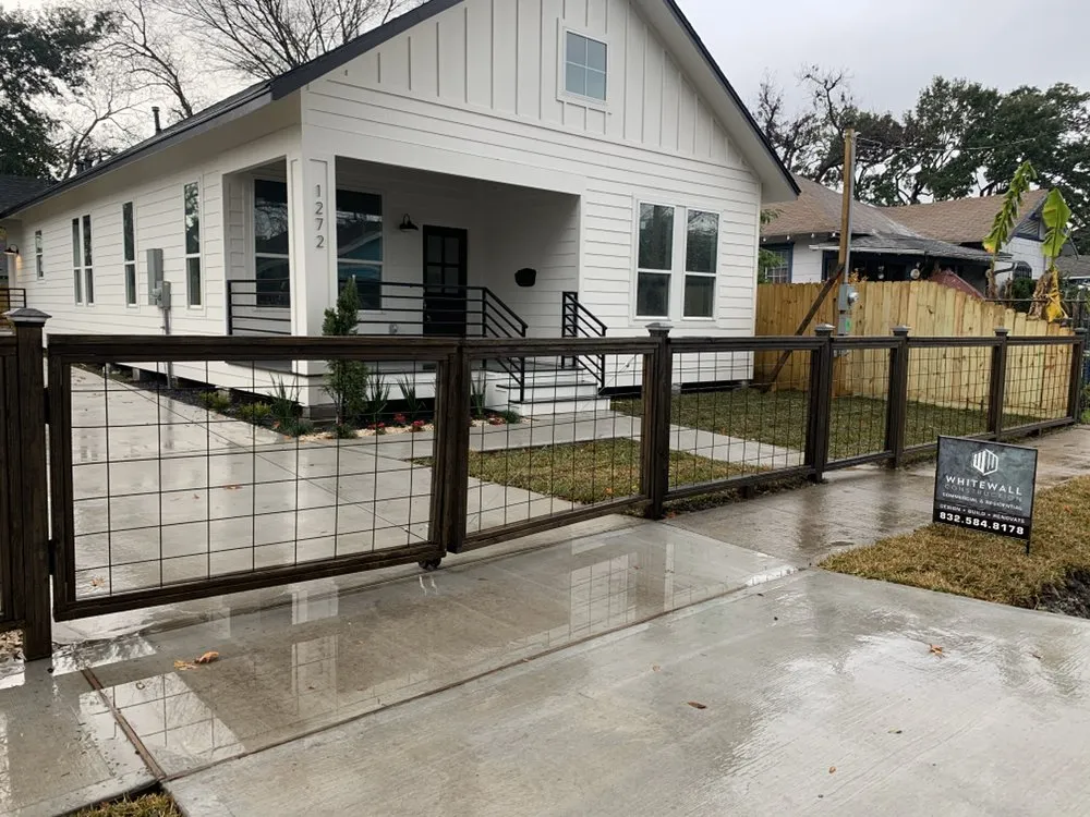 Top-rated lawn mowing service in Columbus, GA - Southern Luxury Landscape