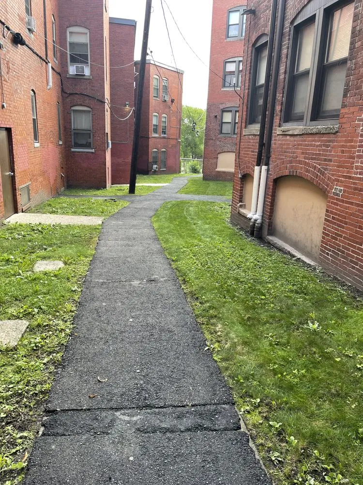 Expert outdoor landscaping in Boston, MA - Southern Maintenance Services