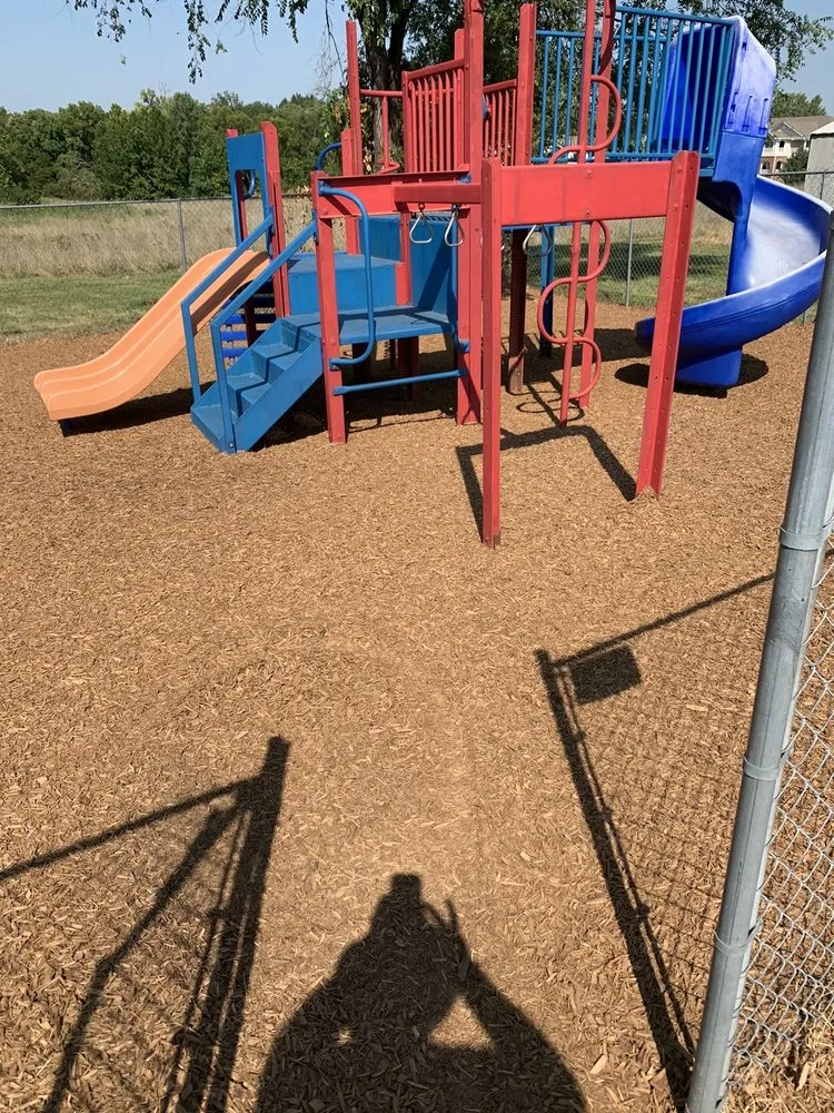 Reliable landscaping services in Smithville, MO - Southern Mulch and Soil