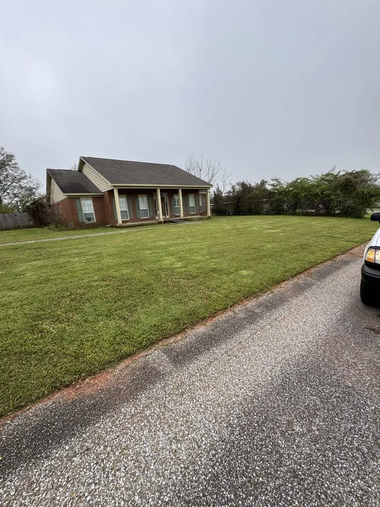 Trusted landscape installation in Mobile, AL by Southern Oak Landscaping