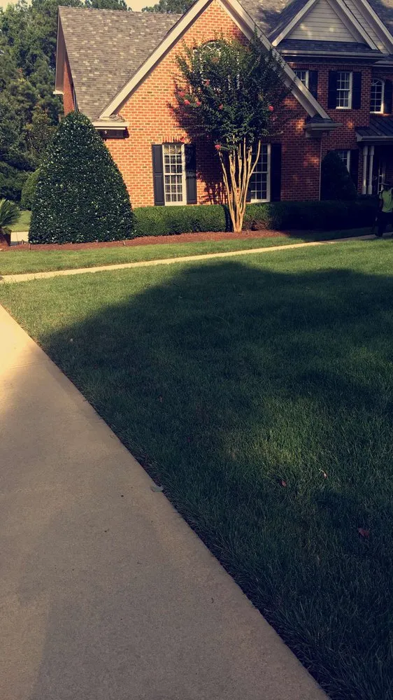 Reliable lawn care service experts serving Butner, NC - Southern Oaks