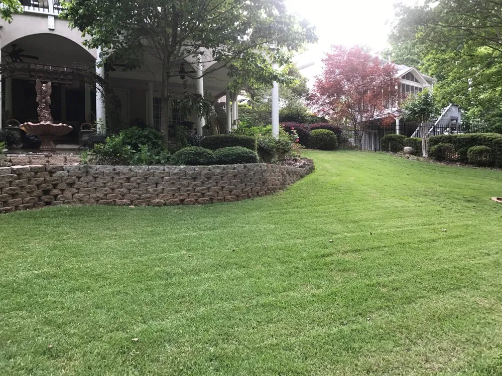 Trusted garden landscaping in Fayetteville, GA by Southern Oaks Lawn Care