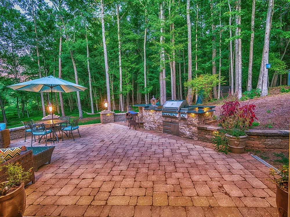 Local yard maintenance in Summerfield, NC - Southern Outdoor Living