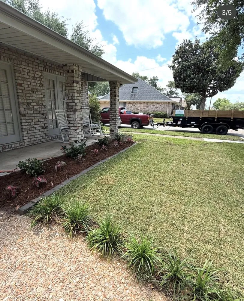 Custom residential landscaping experts serving Harahan, LA - Southern Outdoors