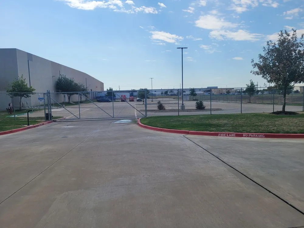 Local garden landscaping near you in waxahachie, TX by Southern Pine Mowing