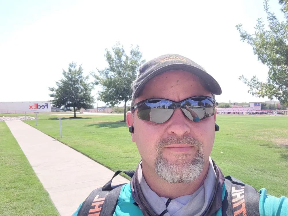 Custom yard maintenance in waxahachie, TX - Southern Pine Mowing