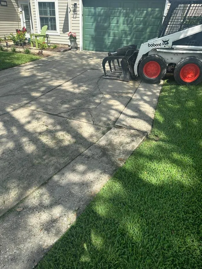 Custom landscape installation for year-round maintenance across Leesburg, FL - Southern Precision