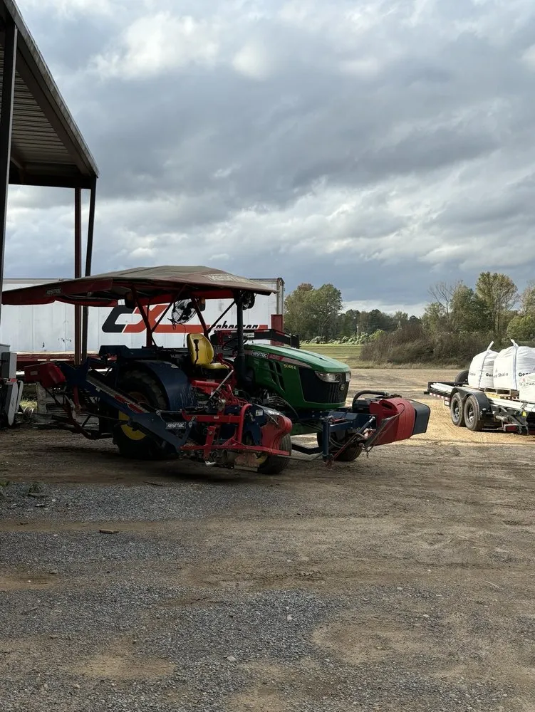 Expert landscape design in Byhalia, MS - Southern Pride Sod