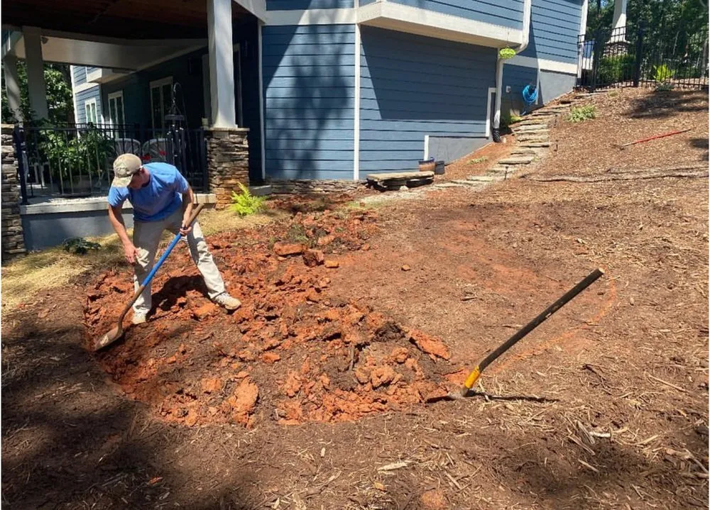 Custom lawn mowing service in Anderson, SC - Southern Proscapes