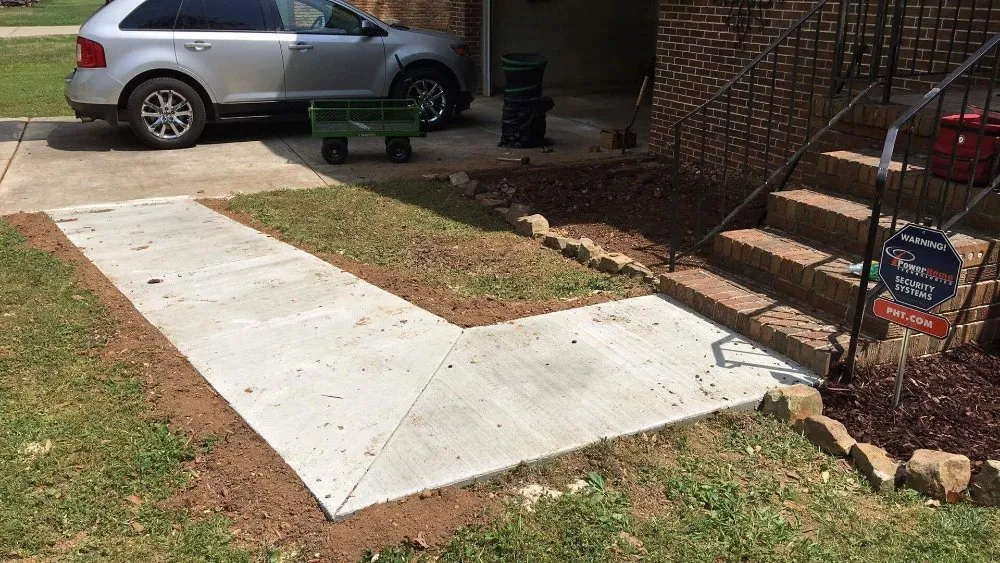 Top-rated garden landscaping for beautiful yards across Huntsville, AL - Southern Remodeling and Landscape