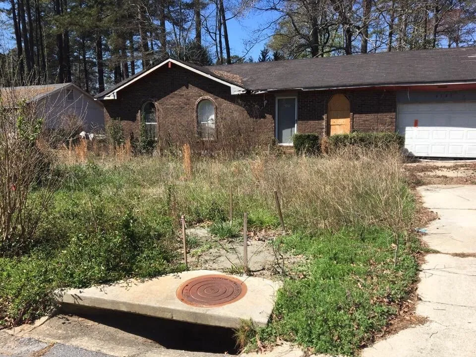 Reliable garden landscaping in Acworth, GA by Southern Roots Landscaping