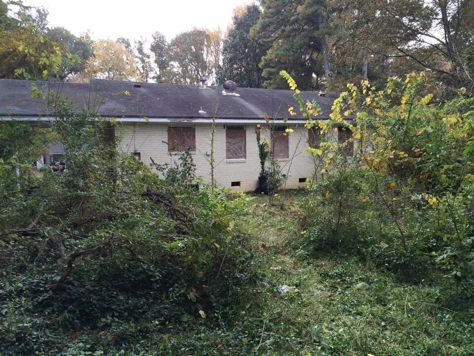 Affordable landscape installation for homes across Acworth, GA - Southern Roots Landscaping