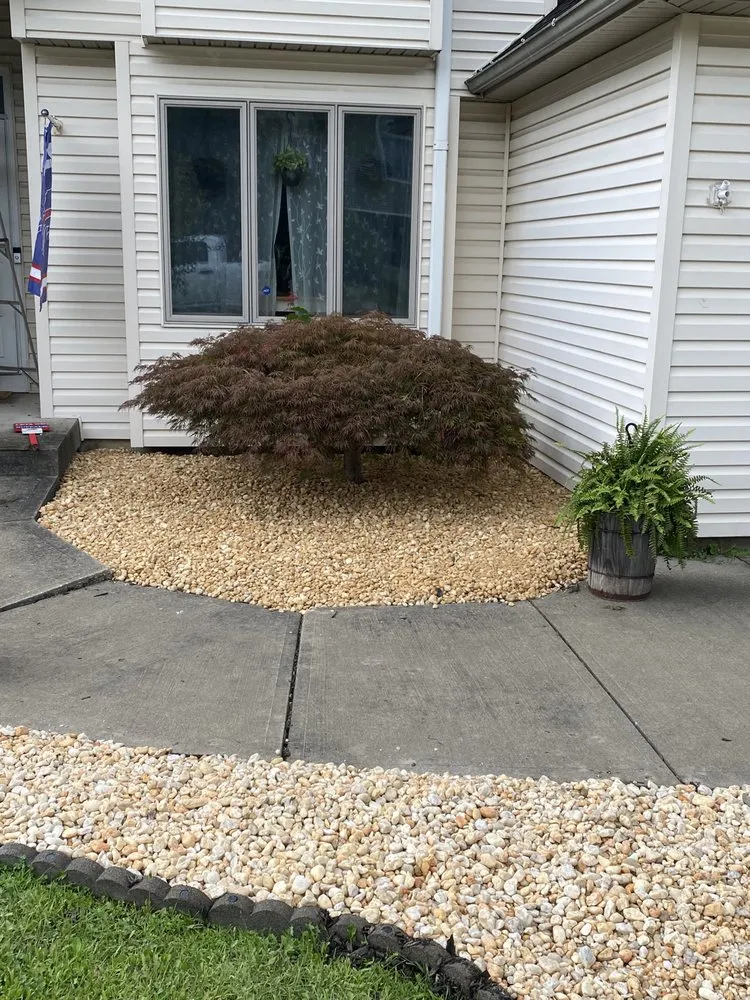 Expert garden landscaping experts serving Binghamton, NY - Southern Roots Landscaping