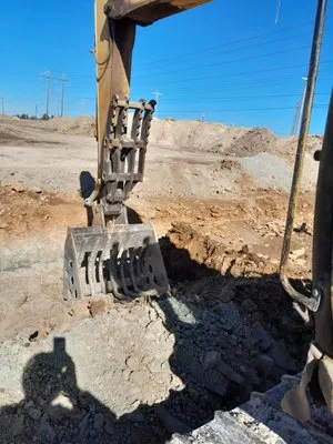 Southern Roots Lawn Care Logo