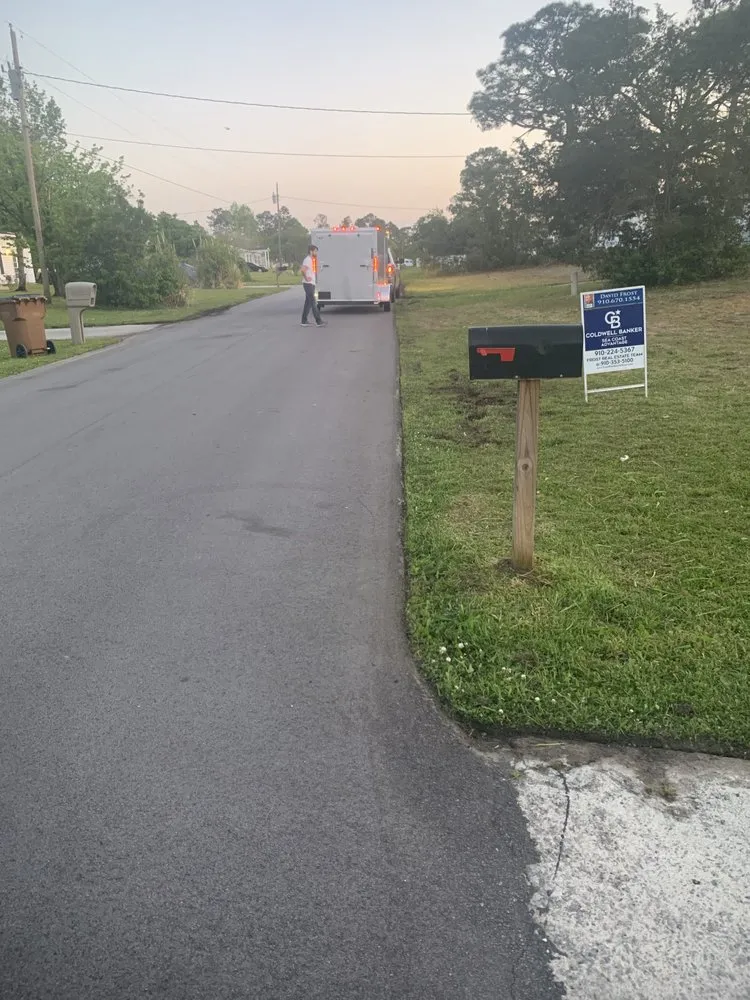 Expert outdoor landscaping for year-round maintenance in Hubert, NC by Southern Royalty Services