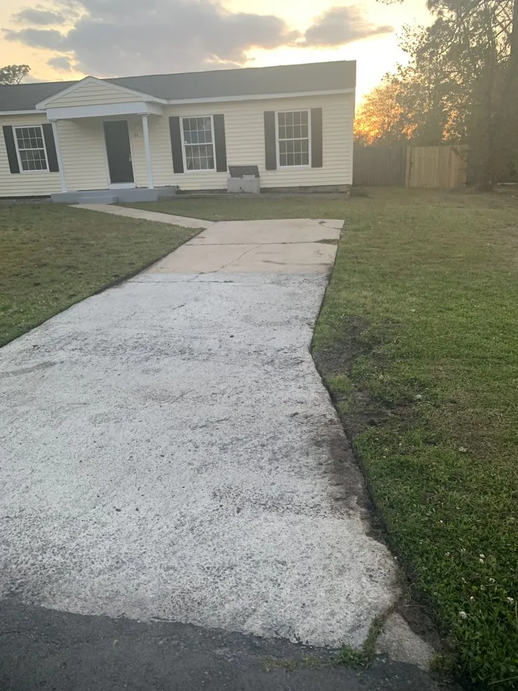 Trusted lawn care service for beautiful yards in Hubert, NC by Southern Royalty Services