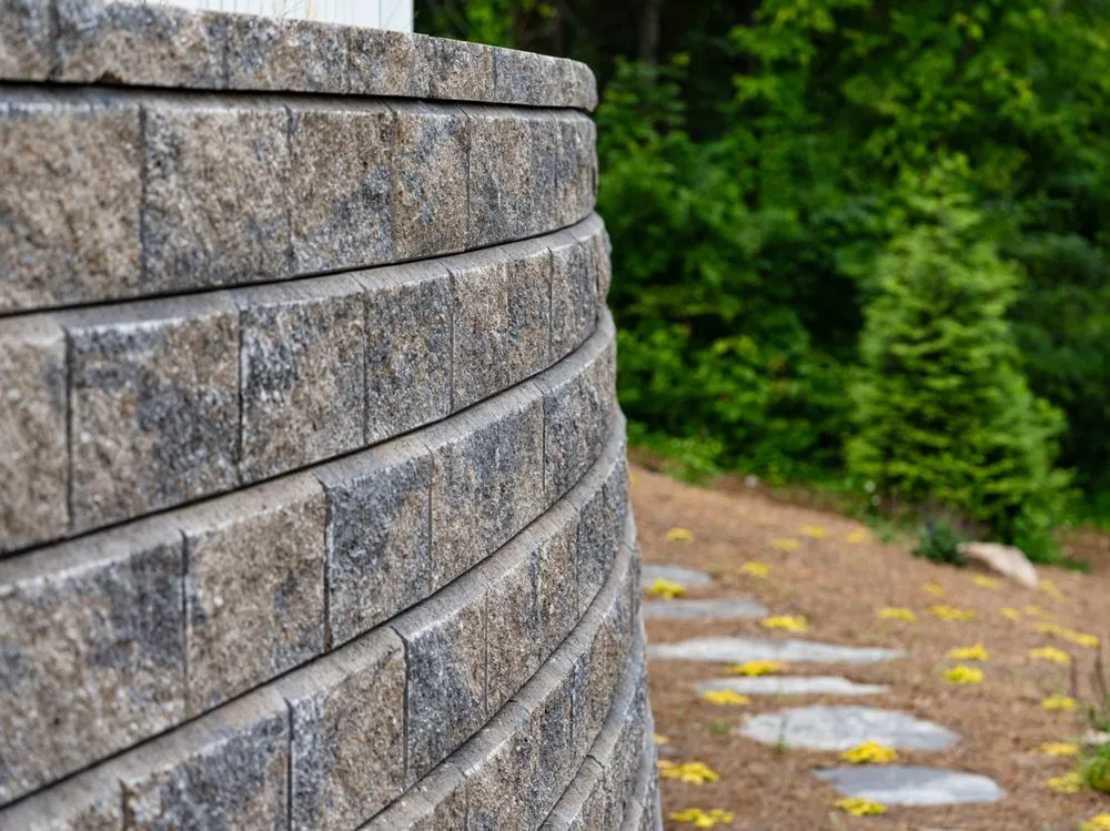 Affordable lawn care service for beautiful yards across Knoxville, TN - Southern Shade Landscaping