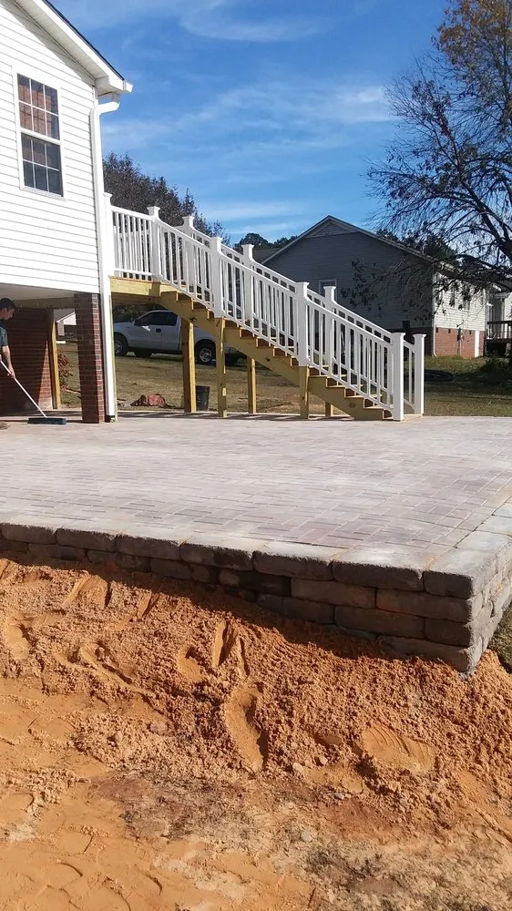 Affordable residential landscaping experts serving Lyman, SC - Southern Solutions Landscaping