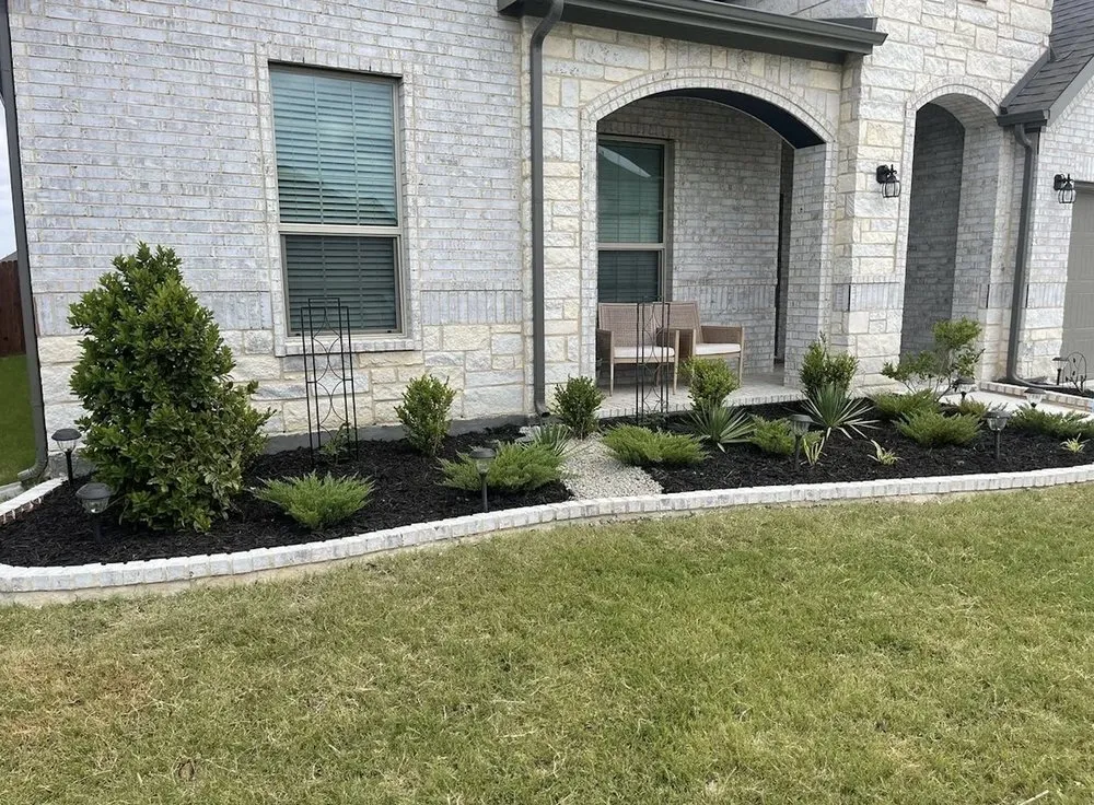 Custom landscaping services experts serving Midlothian, TX - Southern Star Landscape