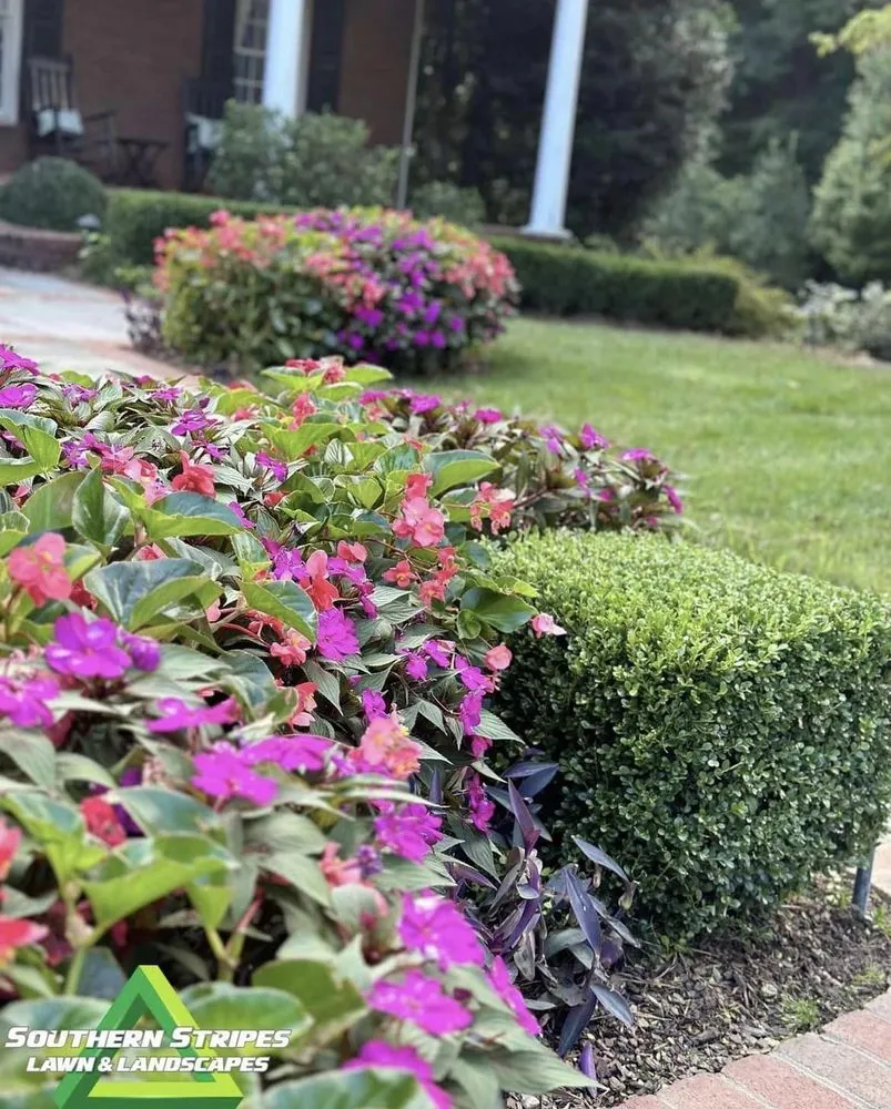 Expert lawn mowing service experts serving Simpsonville, SC - Southern Stripes Lawn & Landscapes