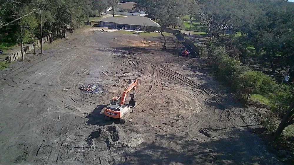 Reliable yard maintenance for homes across Zephyrhills, FL - Southern Style Land Development