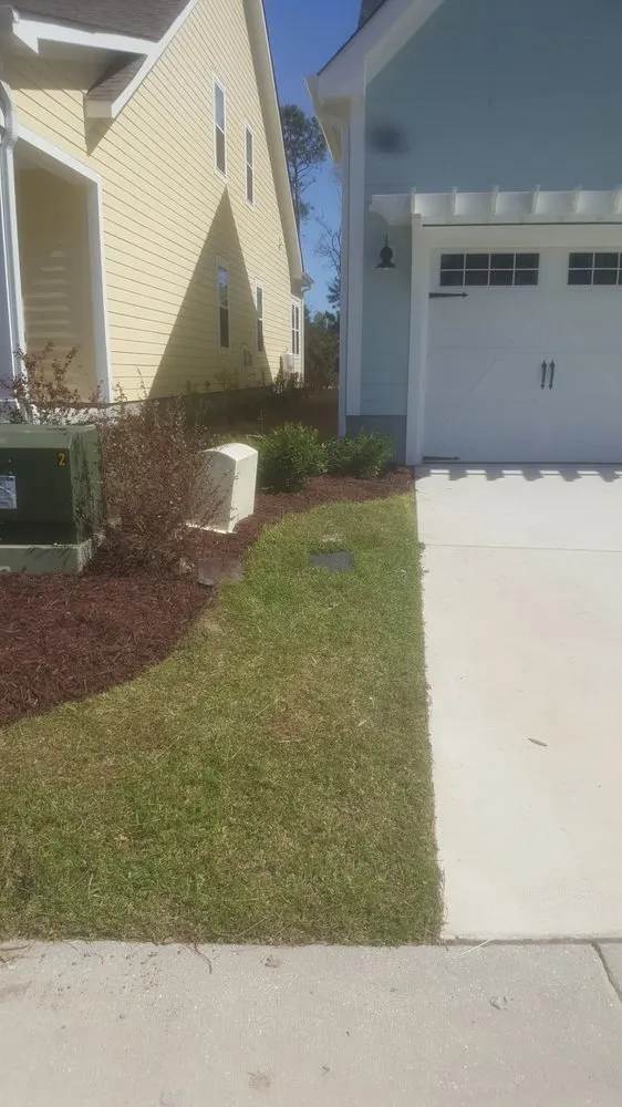 Affordable yard maintenance in Hubert, NC by Southern Style Landscaping