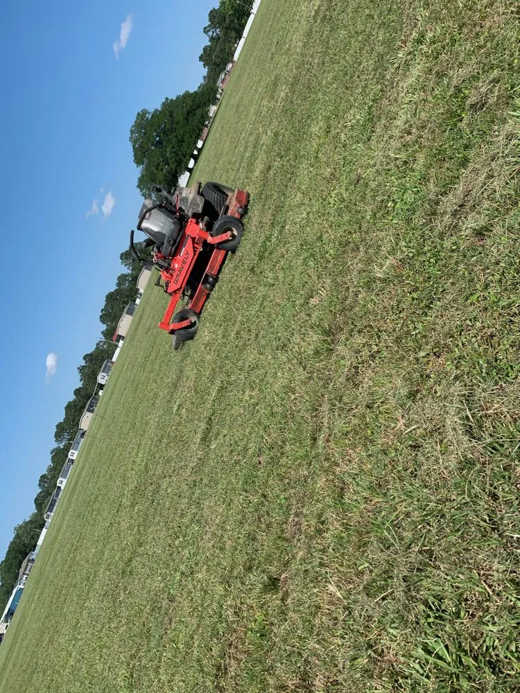 Reliable lawn care service near you across Sulphur, LA - Southern Style Lawn Services