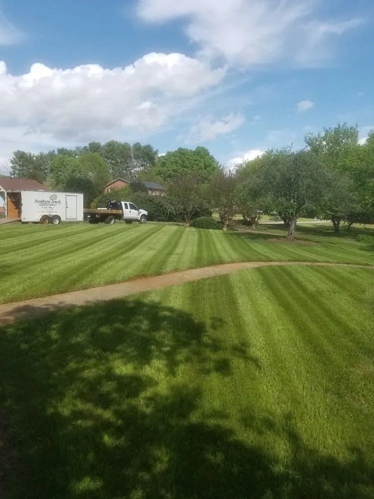 Local landscaping services experts serving Greenville, SC - Southern Touch Landscaping