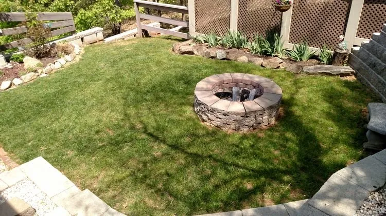 Top-rated garden landscaping in Appomattox, VA by Southern Touch Lawn and Landscaping