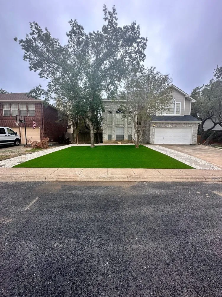 Custom lawn mowing service in Jacksonville Beach, FL - Southern Turf