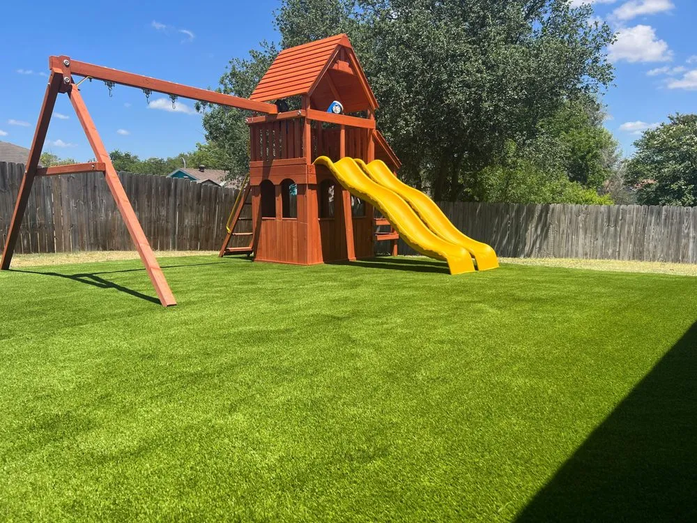 Trusted garden landscaping experts serving Jacksonville Beach, FL - Southern Turf