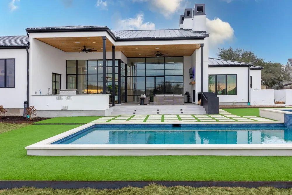 Trusted residential landscaping for residential properties across Orlando, FL - Southern Turf