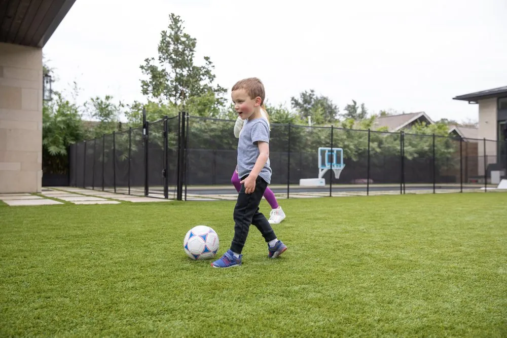 Expert outdoor landscaping experts serving Orlando, FL - Southern Turf