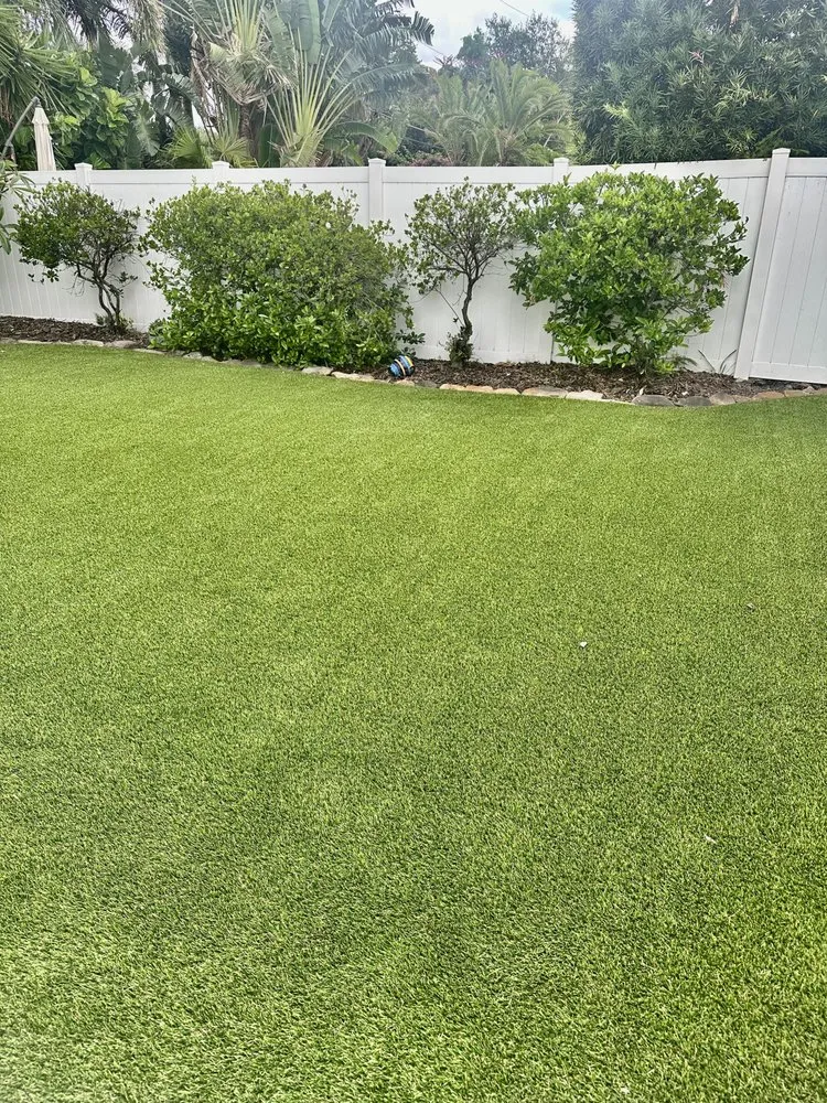 Professional landscaping services experts serving Orlando, FL - Southern Turf