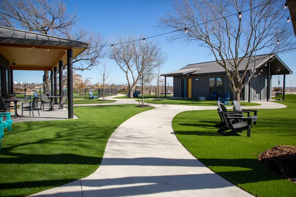 Top-rated garden landscaping for outdoor upgrades in Orlando, FL by Southern Turf