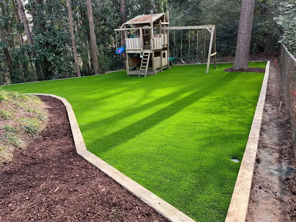 Local residential landscaping for year-round maintenance in Phoenix, AZ by Southern Turf