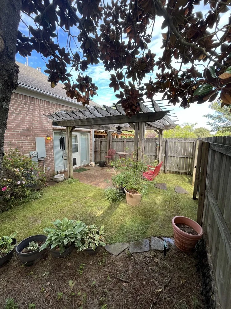 Trusted lawn care service in Collierville, TN by Southern View Landscape & Construction