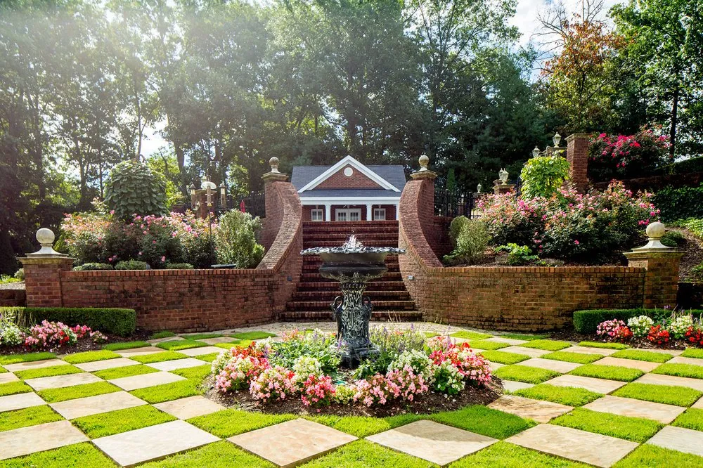 Trusted lawn care service experts serving Athens, TN - Southern Walker Landscape Design