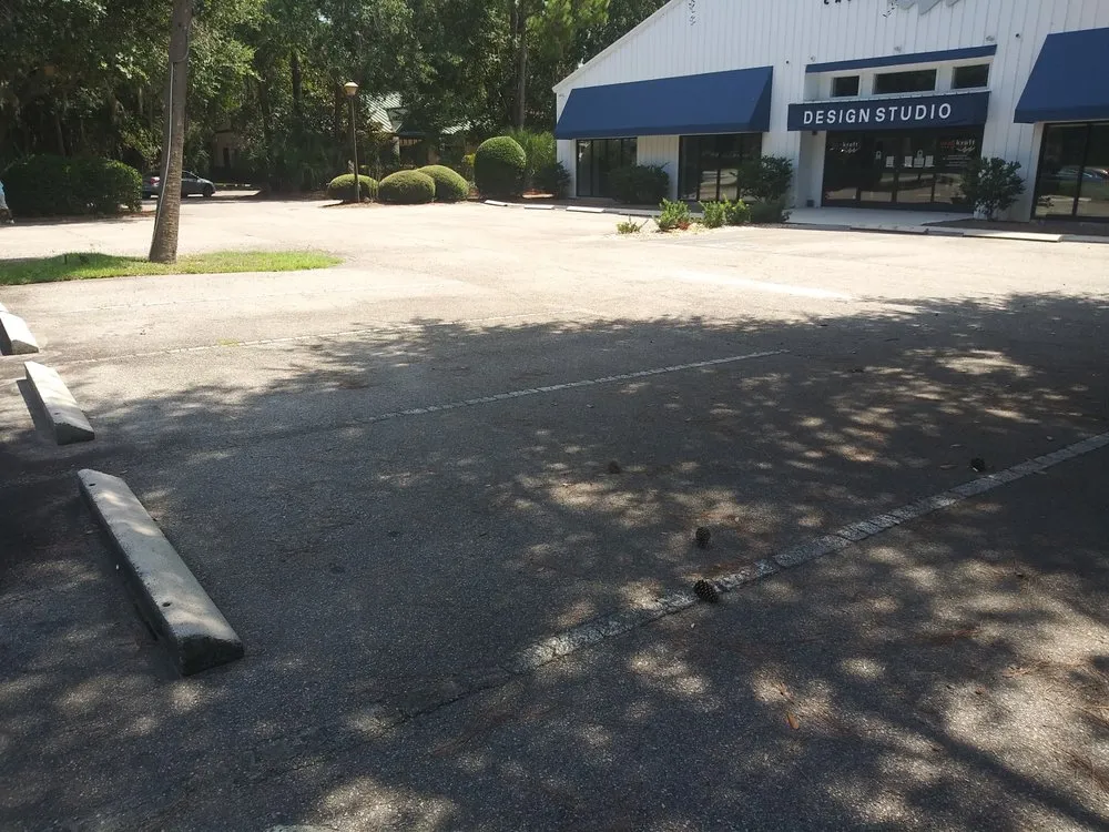 Top-rated lawn care service experts serving Hilton Head Island, SC - SouthernCoast Landscaping