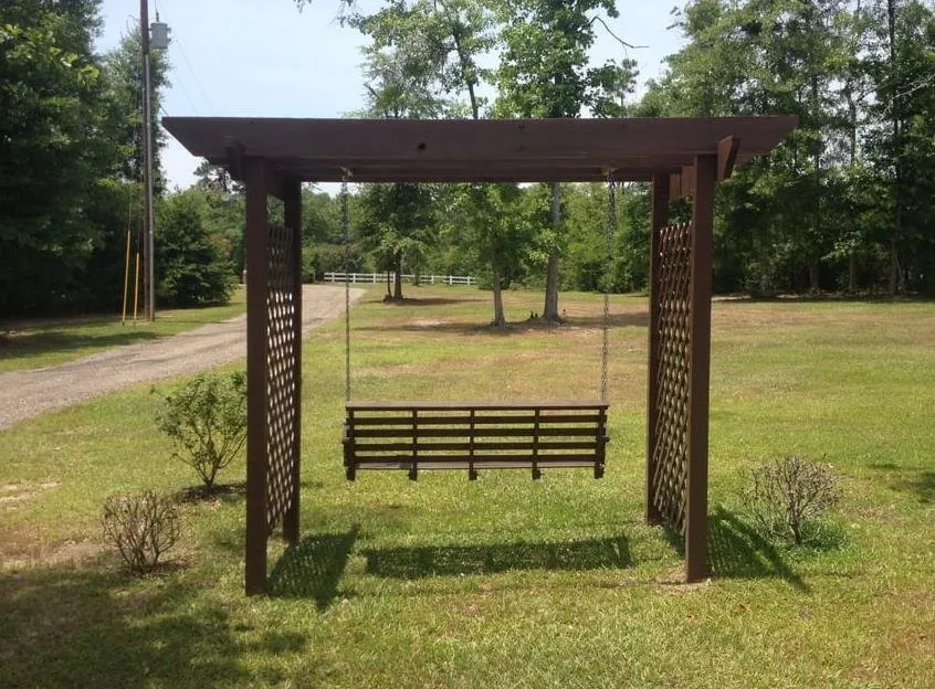 Top-rated yard cleanup service for year-round maintenance across Biloxi, MS - SouthernScapes