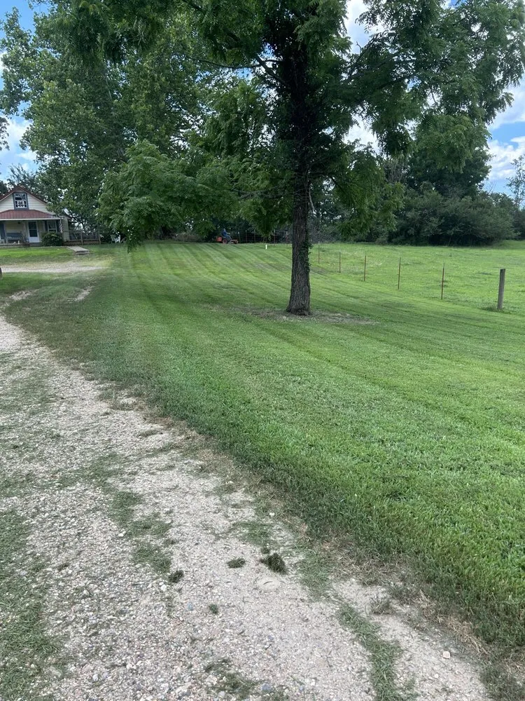 Reliable residential landscaping for beautiful yards in Lonsdale, AR by Southfork Lawn Care