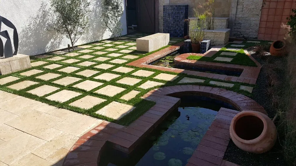 Professional yard maintenance experts serving Tustin, CA - Southland Landscape Construction
