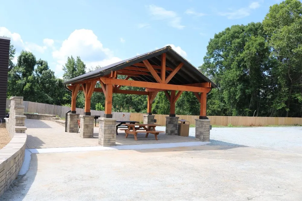 Affordable yard cleanup service in South Boston, VA - Southside Nursery & Landscape Co