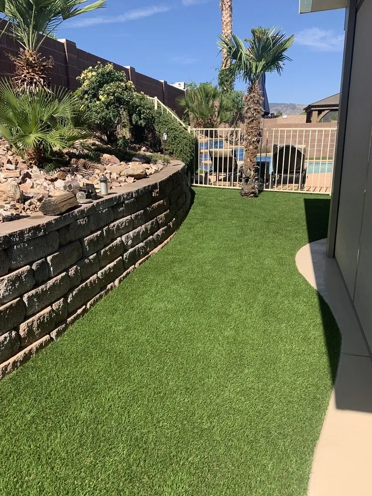 Expert lawn care service in Sierra Vista, AZ - Southwest Desert Images